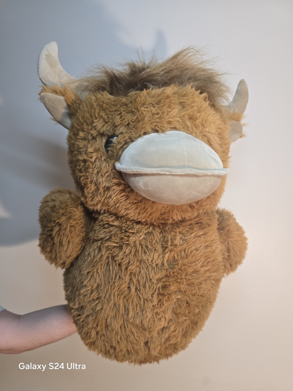 Brown Plush Highland Cow Stuffed Animal - Soft Cuddly Toy